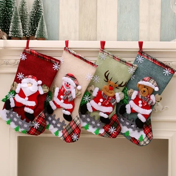 4 Adet Noel Ağacı Asılı Mini Çorap Noel Ağacı Süsler Çuval Noel Baba Kardan Adam Ren Geyiği Ayı Dekoratif Küçük Çorap
