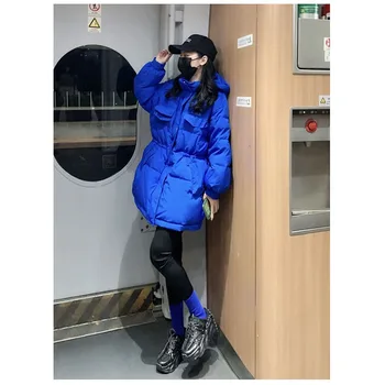 Mavi iç astarlı ceket kadın 2022 Yeni Kış Standı Yaka Bel Kalınlaşmış Kapşonlu Yastıklı kapitone ceket Ceket Orta uzunlukta