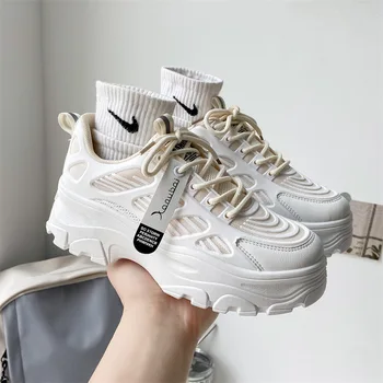 Yeni gündelik kadın ayakkabısı Moda Katı Dantel-Up Platformu Sneakers Açık Nefes Örgü Konfor Loafer'lar Tenis Moda Feminino