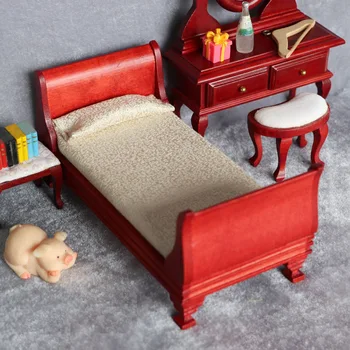 Minyatür Dollhouse Yatak Bebek Evi Mobilya çift kişilik yatak 1/12 Ölçekli Bebek Simülasyon oyuncak bebek yatağı Mini oyuncak bebek yatağı Beşikler Mobilya