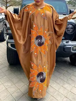 Geleneksel Dashiki Afrika Elbiseler Kadınlar için Artı Boyutu Boubou Elbise Africaine Femme Dubai Nakış Elbise Kaftan Maxi Elbise