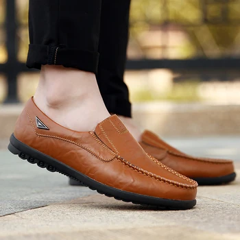 Deri Erkek rahat ayakkabılar Lüks Marka 2019 Erkek Loafer'lar Moccasins Nefes Kayma Siyah sürüş ayakkabısı Artı Boyutu